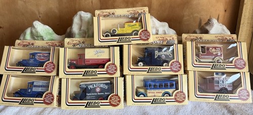 Scale lledo models - 1/64, 9